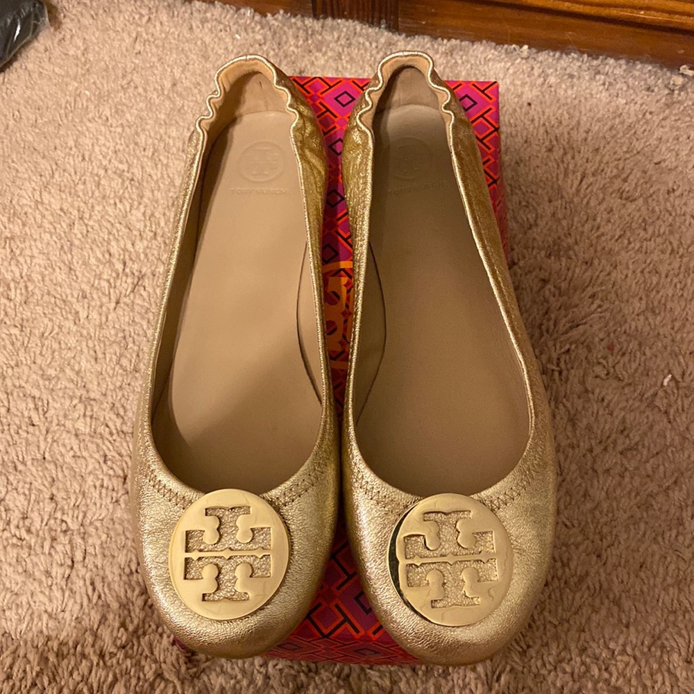 Gold Tory Burch Minnie flats size 10.5
